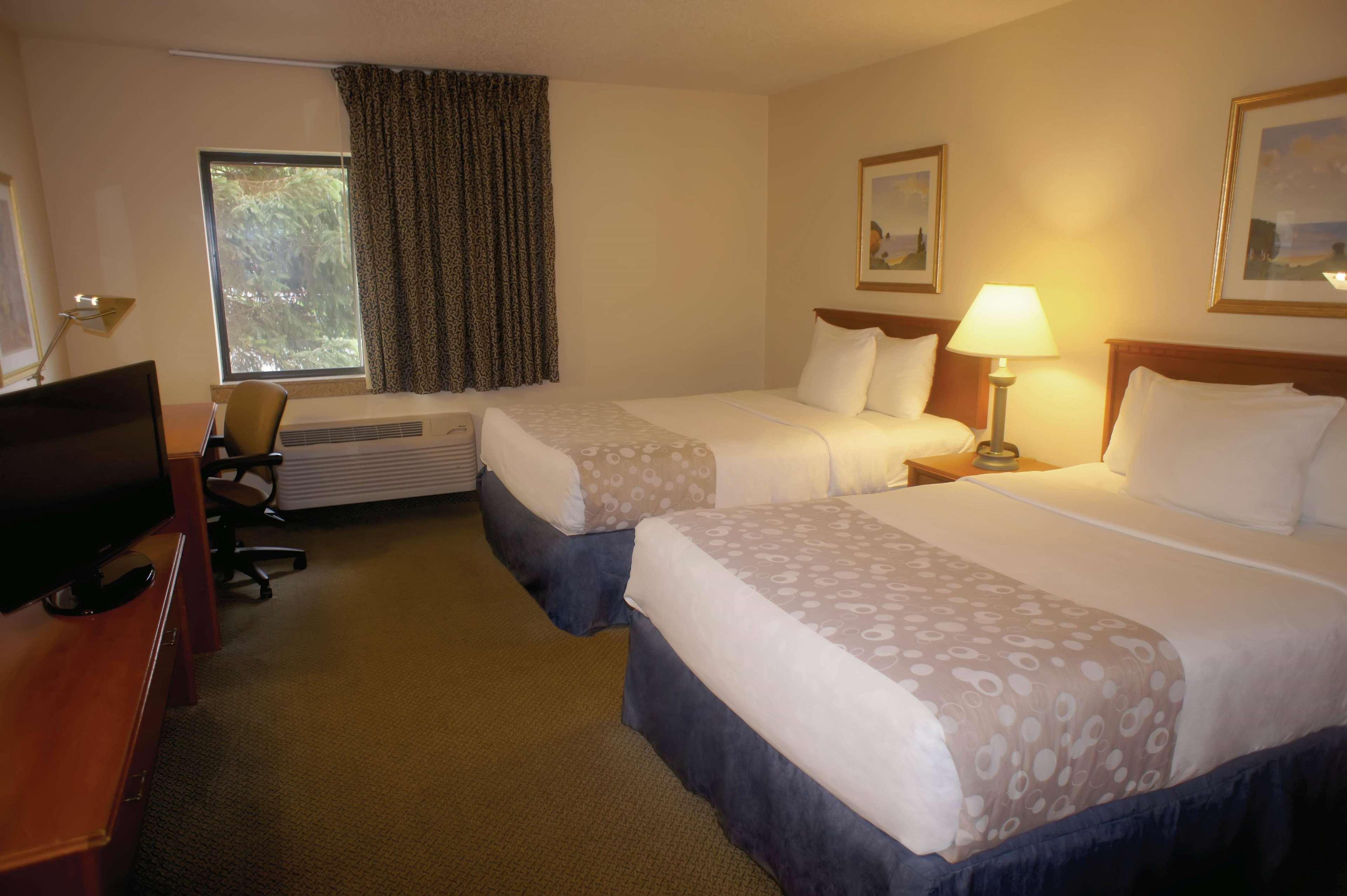La Quinta Inn By Wyndham Indianapolis Airport Executive Dr Exterior foto